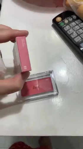 Nhấp để xem toàn màn hình BBIA Ready To Wear Downy Cheek photo review