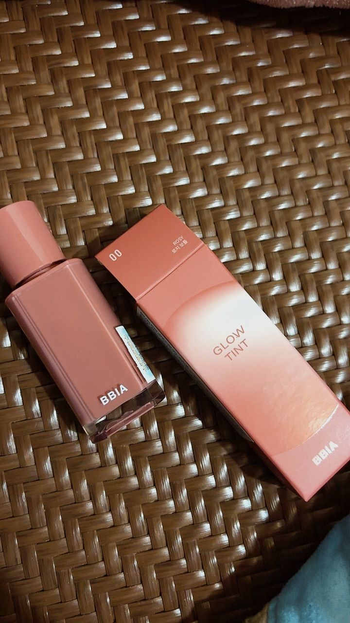 Nhấp để xem toàn màn hình BBIA Glow Tint photo review