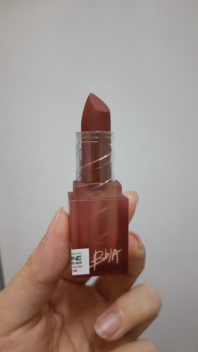 BBIA Last Powder Lipstick - Version 01 photo review