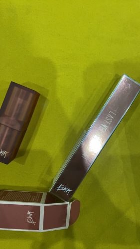 BBIA Last Powder Lipstick - Version 01 photo review