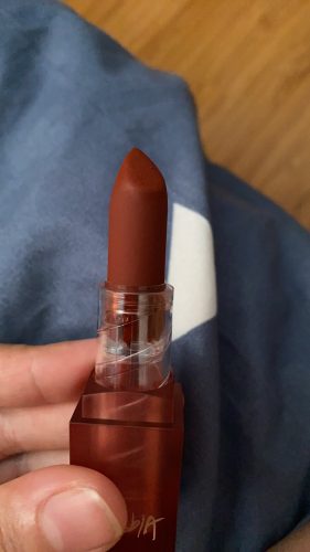 BBIA Last Powder Lipstick - Version 01 photo review