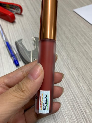 BBIA Last Velvet Lip Tint – Version 4 photo review
