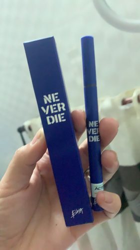 BBIA Never Die Brush Eyeliner photo review