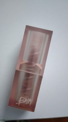 BBIA Last Powder Lipstick - Version 02 photo review