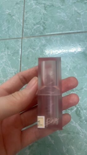 BBIA Last Powder Lipstick - Version 02 photo review