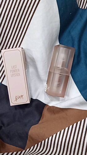 BBIA Last Powder Lipstick - Version 02 photo review